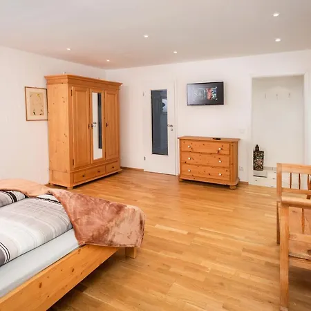 Appartement Am First *