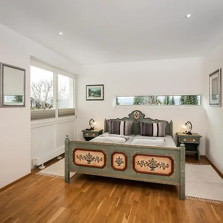 Apartment Am First